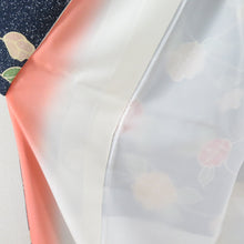 画像をギャラリービューアに読み込む, 小紋 タタキ染め 紺色ｘ黄色ｘ赤色 花模様 正絹 バチ衿 仕立て上がり着物 身丈158cm