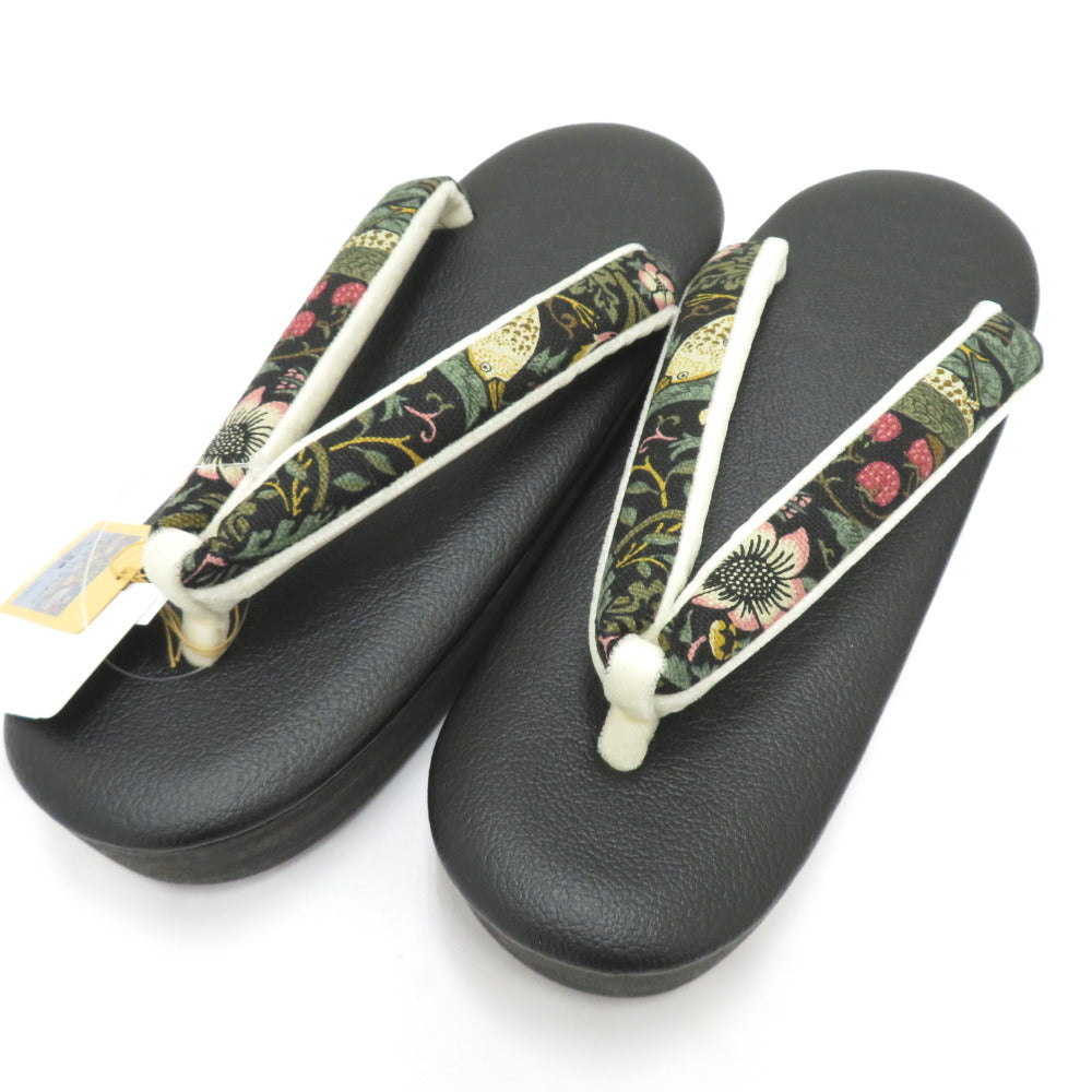 草履 京都万里小路 モリスコレクション いちご泥棒 Strawberry Thief ホワイト×ブラック フリーサイズ Fサイズ 日本製 モノトーン 新品 【キモノオフ野々市若松店】 草履 京都万里小路 モリスコレクション いちご泥棒 Strawberry Thief