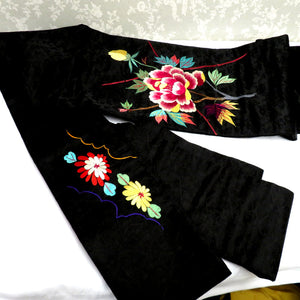 名古屋帯 繻子 昔 アンティーク帯 昔名古屋帯 黒 多色 大花 刺繍 レトロファッション 明治・大正ロマン 地模様あり 長さ335cm