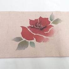 Load image into Gallery viewer, 名古屋帯 正絹 紬地 薄ピンク地 薔薇柄 お太鼓柄 九寸帯 作家物 落款付 カジュアル 仕立て上がり 着物帯 バラ ばら 長さ377cm