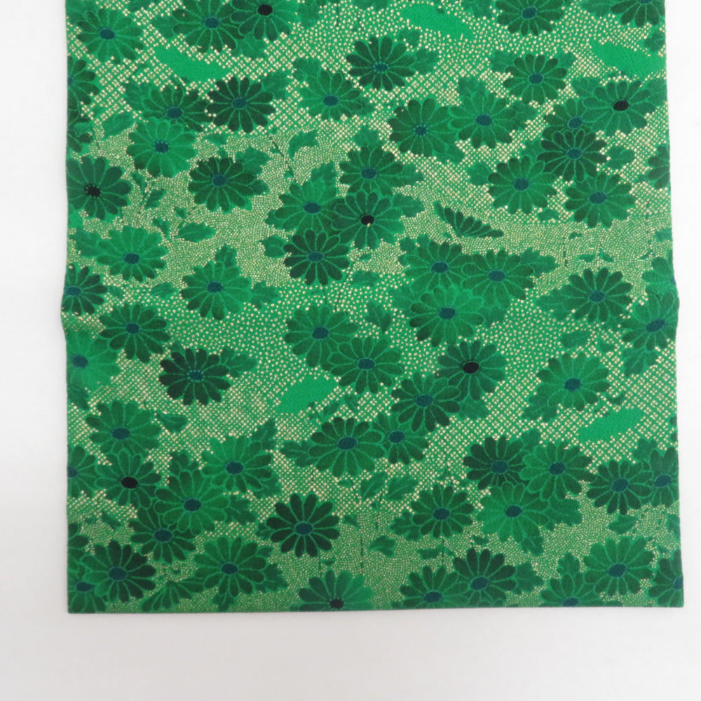 緑色 名古屋帯　絹 名古屋帯 正絹 縮緬 緑色x金色 菊模様 全通柄 カジュアル 手先長め