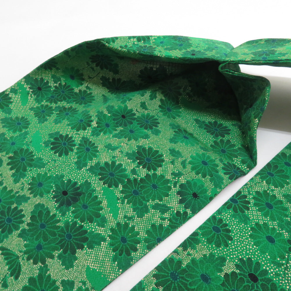 緑色 名古屋帯　絹 名古屋帯 正絹 縮緬 緑色x金色 菊模様 全通柄 カジュアル 手先長め