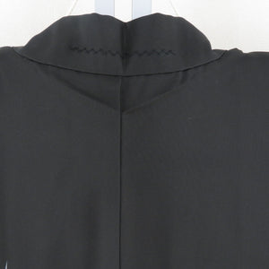 羽織 絹 黒色ｘ灰色ｘサーモンピンク 稲模様 刺繍入り 着物上着 着物ジャケット ちりよけ 仕立て上がり 身丈75.6cm