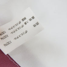 画像をギャラリービューアに読み込む, 小紋 広衿 ポリエステル 茶色ｘ黄色 椿と梅に松葉模様 カジュアル 仕立て上がり 身丈163cm