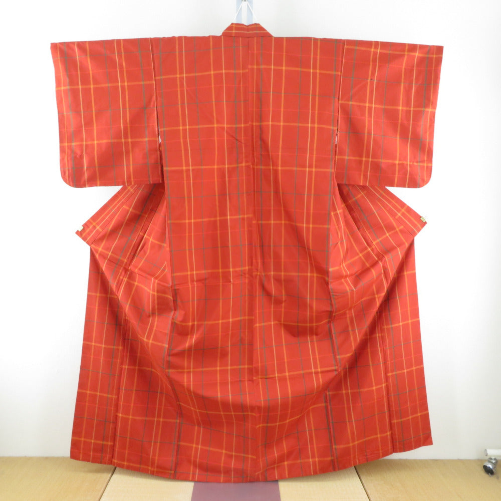 紬 着物 単衣 七宝模様 薄黄色ｘオレンジｘ赤 バチ衿 正絹 カジュアル 身丈157cm 【キモノオフ野々市若松店】 リサイクル着物】色打掛 正絹 身丈187cm 裄丈67cm 緋色（ひいろ） 唐織