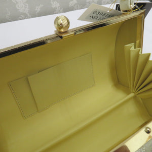 草履・バッグセット 白梅謹製 礼装用 Mサイズ フォーマル ゴールド系 23.5cm 日本製 牛皮底面 菱に小花