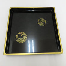 Load image into Gallery viewer, 骨董・民芸品 御重 重箱 二段重 黒 漆器 蒔絵 重台 共箱有