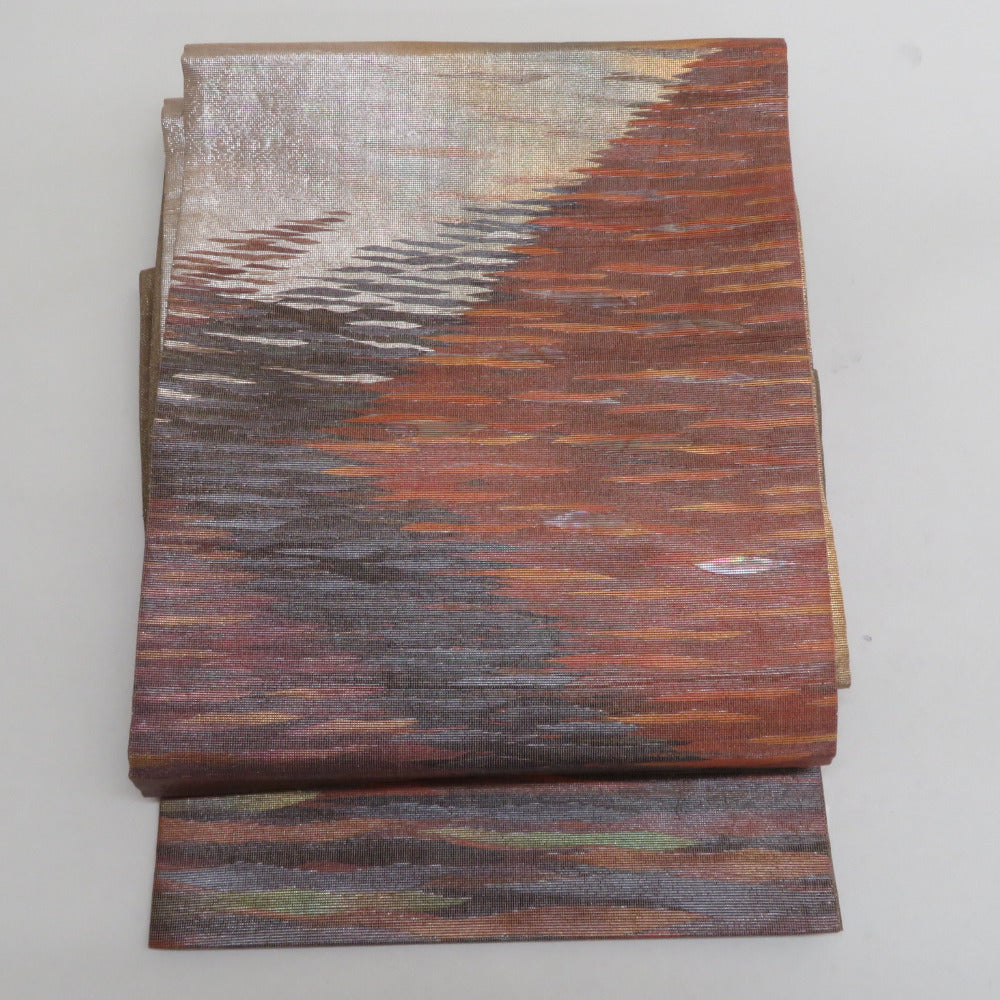 袋帯 正絹 KisyuRaden 茶色ｘオレンジ色x黄緑色 変わり縞調 螺鈿入り ゴールド系 六通柄 フォーマル 礼装 長さ450cm【中古】 【キモノオフ野々市若松店】 袋帯 正絹 KisyuRaden 茶色xオレンジ色x黄緑色 変わり縞調 螺鈿入り