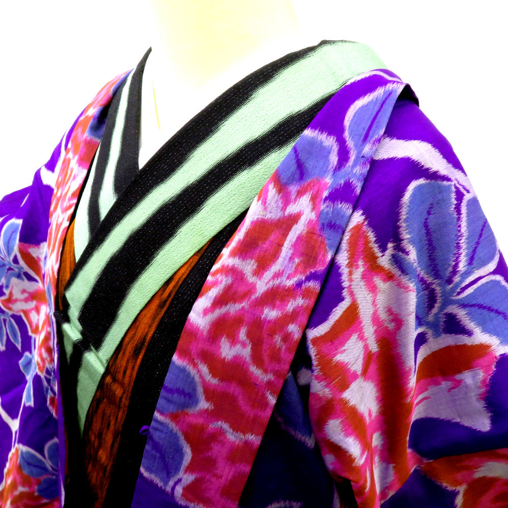 羽織 アンティーク 銘仙 長羽織 紫 グレー ピンク 緑 薔薇 昔羽織 レトロモダン 正絹 明治・大正ロマン モダン 和洋ミックス  身丈91.1cm【中古】 【キモノオフ野々市若松店】 羽織 アンティーク 銘仙 長羽織 紫 グレー ピンク 緑 薔薇 昔羽織