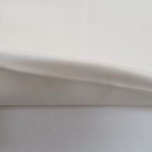 Load image into Gallery viewer, 名古屋帯 正絹 塩瀬 白地 緑色ｘピンク色ｘ白色 落款入り 花柄 お太鼓柄 仕立て上がり 着物帯 長さ369cm
