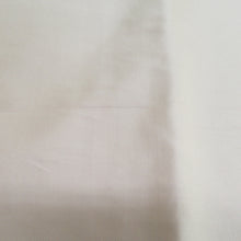 Load image into Gallery viewer, 袋帯 正絹 刺繍入り ピンク色ｘ白色ｘ銀色 銀糸 花文様 六通柄 フォーマル 礼装 長さ424cm