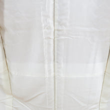 Load image into Gallery viewer, 小紋 袷 薄オレンジ色ｘ多色 幾何学模様 正絹 広衿 仕立て上がり着物 身丈164cm