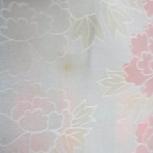Load image into Gallery viewer, 紬 着物 アンサンブル 羽織付き セット 格子模様 袷 バチ衿 黒色ｘ赤色 正絹 カジュアル 仕立て上がり 身丈156cm