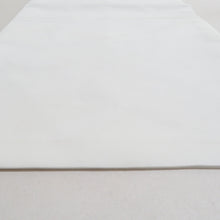 Load image into Gallery viewer, 名古屋帯 正絹 塩瀬 白色ｘ青色 幾何学に植物文様 お太鼓柄 カジュアル 仕立て上がり 着物帯 長さ369cm