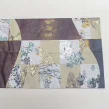 Load image into Gallery viewer, 名古屋帯 正絹 京袋帯 格子に季節の花々と流水模様 金糸 チャコールグレーｘ紫色ｘ金色 六通柄 カジュアル 仕立て上がり 着物帯 長さ376cm