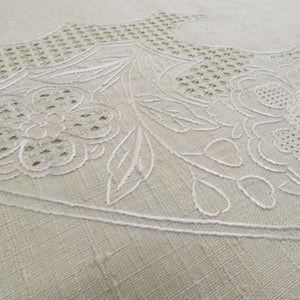 袋帯 洒落袋帯 正絹 紬 薄緑色 黄緑 スワトー刺繍 花鳥文様 お太鼓柄 仕立て上がり 着物帯 長さ444cm
