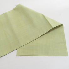 Load image into Gallery viewer, 袋帯 洒落袋帯 正絹 紬 薄緑色 黄緑 スワトー刺繍 花鳥文様 お太鼓柄 仕立て上がり 着物帯 長さ444cm