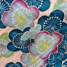 Load image into Gallery viewer, 振袖 黄色ｘ多色 カラフル キジ文様 刺繍入り 正絹 袷 広衿 成人式 仕立て上がり 身丈160cm 中古