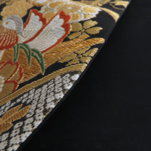 Load image into Gallery viewer, 袋帯 振袖用 黒色ｘ金色ｘ多色 吉祥文様 全通柄 正絹 仕立て上がり 着物帯 長さ432cm
