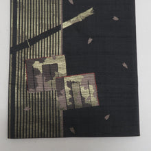 Load image into Gallery viewer, 袋帯 洒落袋帯 ブラウン系 墨黒色ｘ金色 源氏香に竹と桜の花びら文様 六通柄 正絹 仕立て上がり 着物帯 長さ444cm