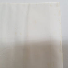 Load image into Gallery viewer, 袋帯 白地 金糸 花車文様 金色ｘピンク色ｘ多色 六通柄 正絹 仕立て上がり 着物帯 長さ440cm