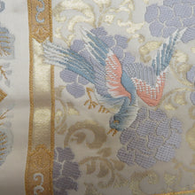 Load image into Gallery viewer, 袋帯 白地 金糸 花車文様 金色ｘピンク色ｘ多色 六通柄 正絹 仕立て上がり 着物帯 長さ440cm