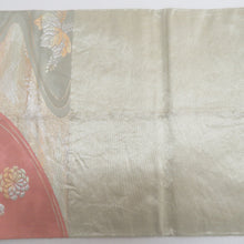 Load image into Gallery viewer, 袋帯 パステル系 ゴールド系 金糸銀糸 流水に菊と桐文様 薄緑色ｘ薄赤色 六通柄 正絹 仕立て上がり 着物帯 長さ408cm