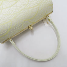 画像をギャラリービューアに読み込む, 草履・バッグセット 白梅謹製 礼装用 Mサイズ フォーマル ゴールド×ホワイト シャンパンゴールド 芝 24.0cm 日本製 牛皮底面