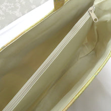 画像をギャラリービューアに読み込む, 和装バッグ 京都 万里小路 金襴バック 名物裂 縦縞 梅 ゴールド系 手提げバッグ トートバッグ フォーマル お出かけ 日本製