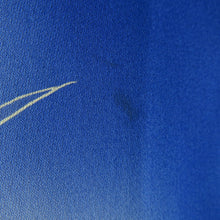 Load image into Gallery viewer, 付下げ 袷 青色ｘピンク色ｘ多色 ぼかし染め 花瓶紋様 広衿 正絹 仕立て上がり着物 身丈158cm