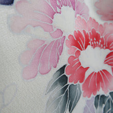 Load image into Gallery viewer, 付下げ 袷 青色ｘピンク色ｘ多色 ぼかし染め 花瓶紋様 広衿 正絹 仕立て上がり着物 身丈158cm