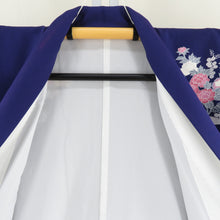 画像をギャラリービューアに読み込む, 付下げ 袷 青紫色ｘピンク色ｘ白色 ぼかし染め 御所庭園に花々紋様 広衿 正絹 仕立て上がり着物 身丈160cm