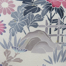 画像をギャラリービューアに読み込む, 付下げ 袷 青紫色ｘピンク色ｘ白色 ぼかし染め 御所庭園に花々紋様 広衿 正絹 仕立て上がり着物 身丈160cm