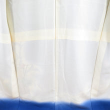 Load image into Gallery viewer, 付下げ 袷 青色ｘピンク色 ぼかし染め 花々紋様 広衿 正絹 仕立て上がり着物 身丈156cm