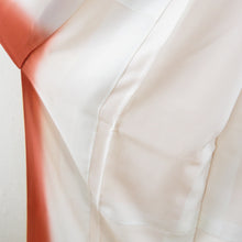 画像をギャラリービューアに読み込む, 付下げ 袷 黄色ｘオレンジ色 葡萄紋様 刺繍入り 広衿 正絹 仕立て上がり着物 身丈165cm