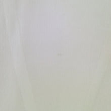 画像をギャラリービューアに読み込む, 付下げ 袷 黄緑色ｘ緑色 金糸 刺繍入り ぼかし染め 草花紋様 金糸 広衿 正絹 仕立て上がり着物 身丈158cm