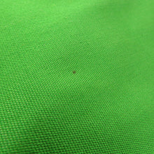 Load image into Gallery viewer, 袋帯 金糸 グリーン系 緑色ｘ金色 亀甲に菊紋様 六通柄 レトロ 正絹 仕立て上がり 長さ416cm