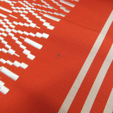 Load image into Gallery viewer, 名古屋帯 八寸帯 正絹 赤色ｘ白色 博多織 献上柄 全通柄 仕立て上がり 着物帯 長さ355cm
