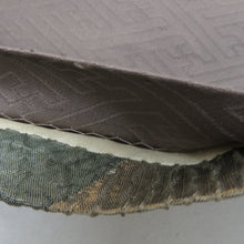 Load image into Gallery viewer, 袋帯 正絹 纐纈 ふくれ織 金色ｘ緑色ｘ黄色ｘ多色 四季紋様 お太鼓柄 仕立て上がり 着物帯 長さ440cm