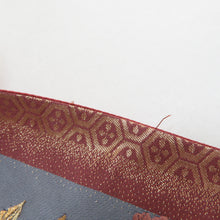 Load image into Gallery viewer, 袋帯 金糸 金色ｘ灰色ｘ茶色 六通柄 縦縞に鳥と唐草花様 正絹 仕立て上がり 長さ432cm