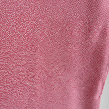 画像をギャラリービューアに読み込む, 江戸小紋 赤色 寄せ小紋 寄せ柄 正絹 袷 広衿 紋無し 仕立て上がり着物 身丈172cm