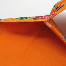 画像をギャラリービューアに読み込む, 名古屋帯 ウール 全通柄 唐草花紋様 黄色ｘ緑色ｘ赤色 カジュアル 仕立て上がり 着物帯 長さ356cm