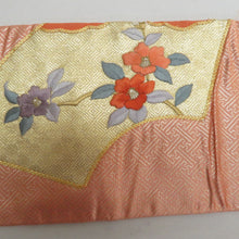 画像をギャラリービューアに読み込む, 名古屋帯 正絹 扇子に鳥紋様 刺繍入り お太鼓柄 薄オレンジ色ｘ金色ｘ多色 金糸 カジュアル 仕立て上がり 着物帯 長さ343cm