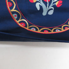画像をギャラリービューアに読み込む, 名古屋帯 正絹 丸に花紋様 六通柄 紺色ｘ赤色ｘ白色 金糸 カジュアル 仕立て上がり 着物帯 長さ364cm