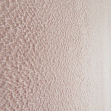 Load image into Gallery viewer, 色無地 くすみピンク色 袷 広衿 花菱紋 地紋入り パールトーン加工入り 正絹 仕立て上がり 身丈161cm