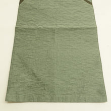 Load image into Gallery viewer, 名古屋帯 正絹 ふくれ織 緑色ｘ茶色ｘ多色 波模様 お太鼓柄 カジュアル 仕立て上がり 着物帯 長さ362cm