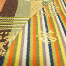 Load image into Gallery viewer, 袋帯 銀糸金糸 銀色ｘオレンジ色ｘ多色 お太鼓柄 丸に花瓶紋様 正絹 仕立て上がり 長さ420cm