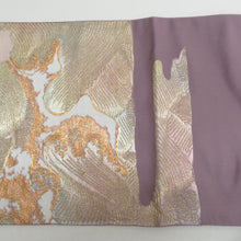 Load image into Gallery viewer, 龍村美術織物 袋帯 たつむら 彩流涛波文 紫色ｘ金色ｘピンク色 金糸銀糸 お太鼓柄 正絹 証紙付き 仕立て上がり 長さ432cm