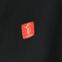 Load image into Gallery viewer, 黒留袖 松竹梅に菊文様 蔦紋 正絹 落款入り 比翼 袷 広衿 礼装着物 フォーマル 仕立て上がり 身丈158cm