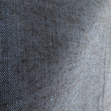 Load image into Gallery viewer, 男着物 紬 アンサンブル 襦袢付 袷 紺色 正絹 男性用きもの 羽織 金閣寺模様 襦袢セット 絞り 三点セット メンズ 仕立て上がり 和服 男物 カジュアル 身丈143cm